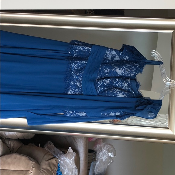 Boutique Montage - Picture 1 of 5